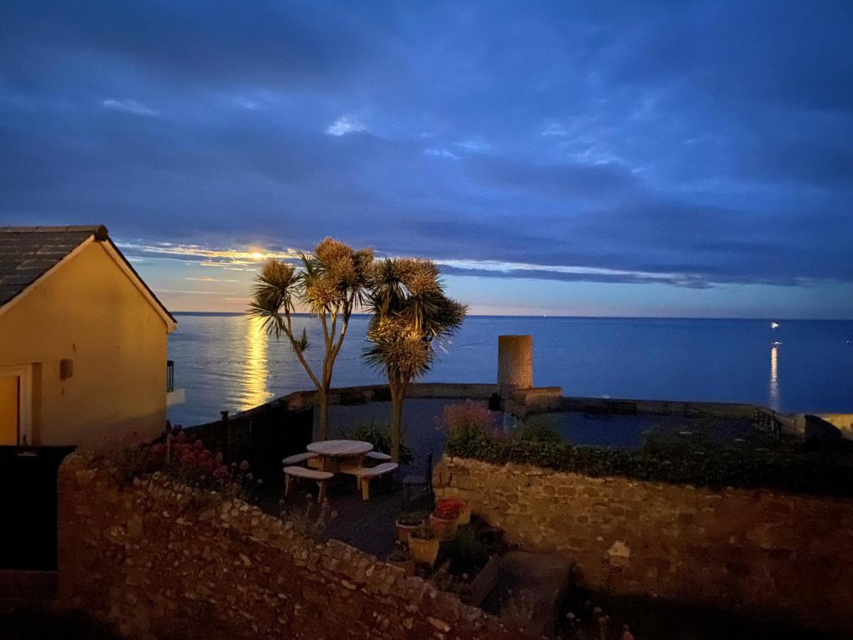 Vitamin Sea With A Sea View And Parking Lyme Regis Zewnętrze zdjęcie